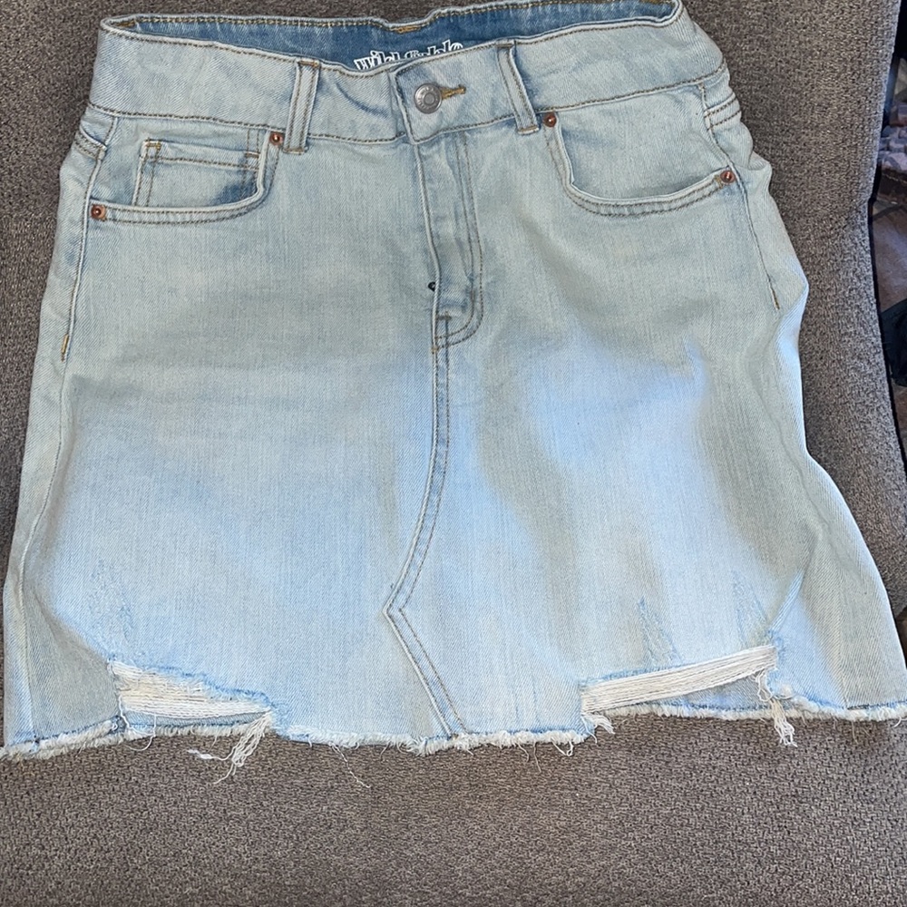 🖤Wild Fable size 4 high waisted mini jean skirt
